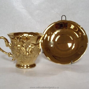 DSCI0034.jpg šapo SUV 150ml zlatý užitkový