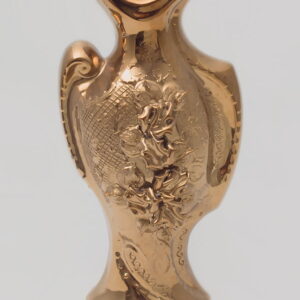 P2076354.jpg VÁZA ZLATÁ 28 cm